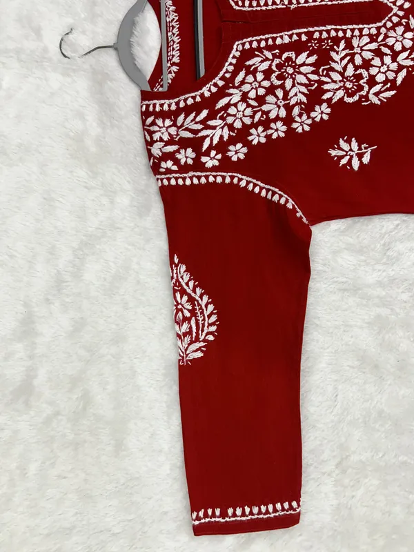 Cotton_Lucknowi_Chikankari_Kurti_Soft_&_Elegant