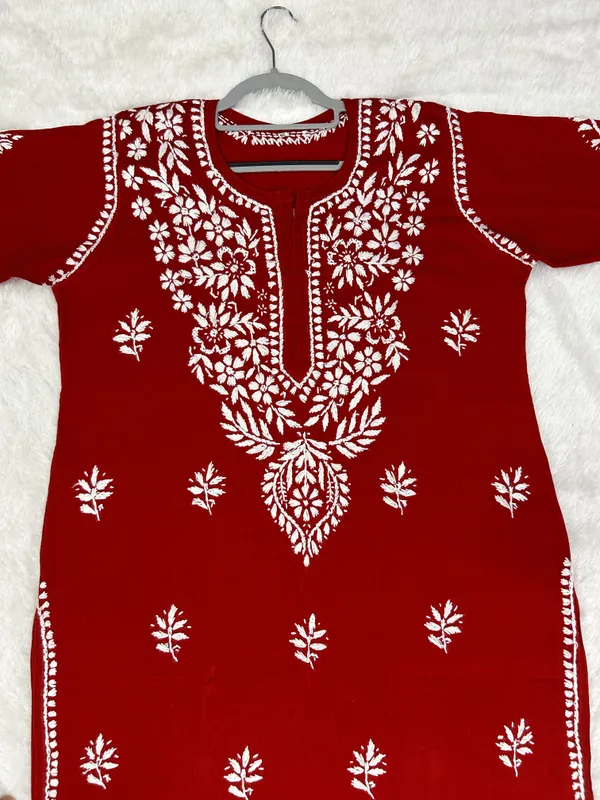 Cotton_Lucknowi_Chikankari_Kurti_Soft_&_Elegant