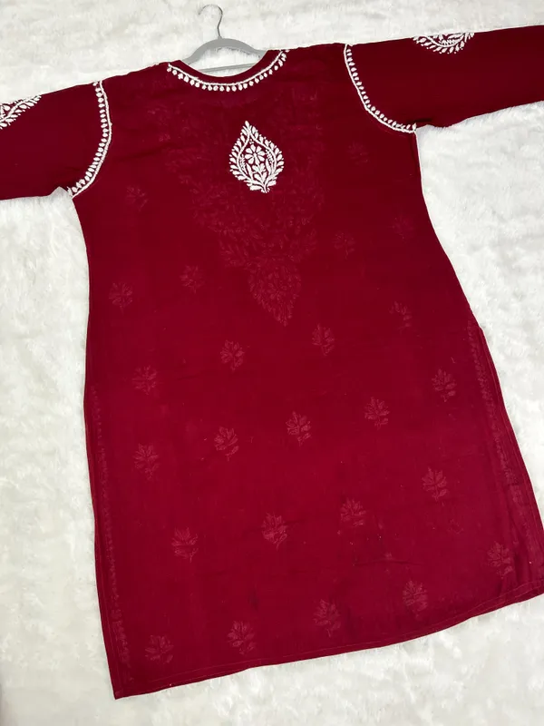 Cotton_Lucknowi_Chikankari_Kurti_Soft_&_Elegant