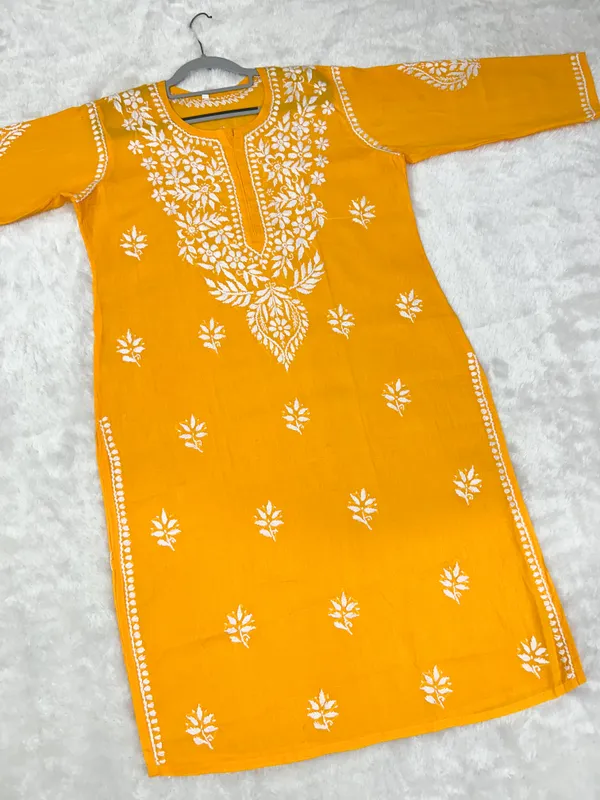 Cotton_Lucknowi_Chikankari_Kurti_Soft_&_Elegant