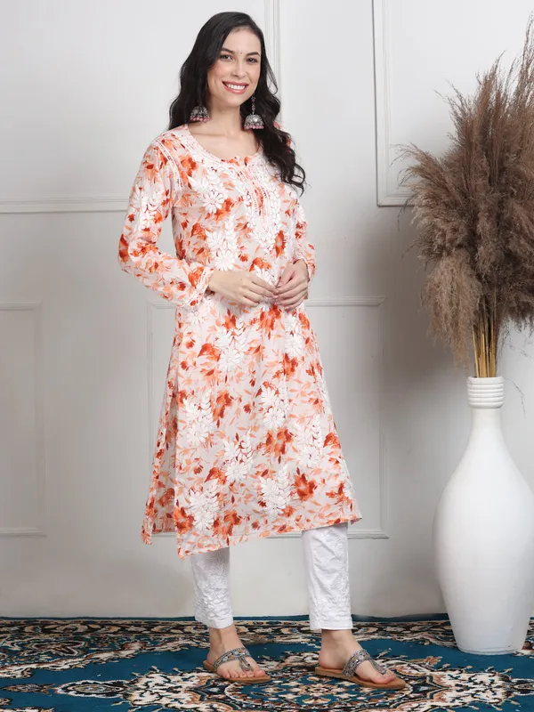 Handcrafted_Mul_Chikankari_Kurti_Pure_Cotton_Comfort_&_Grace