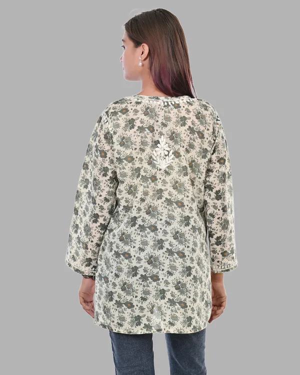 Pooja_Short_Mul_Cotton_Printed_Chikankari_Top