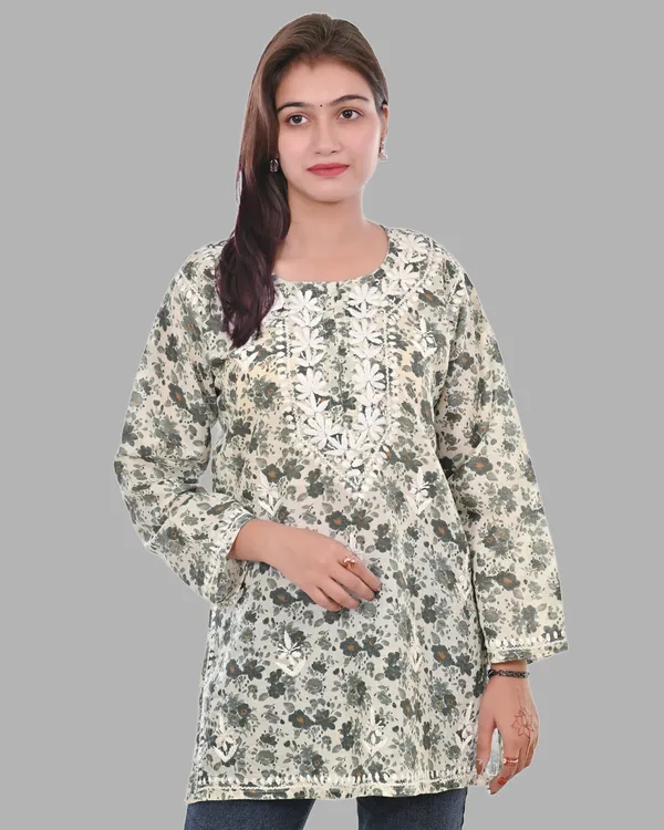Pooja_Short_Mul_Cotton_Printed_Chikankari_Top