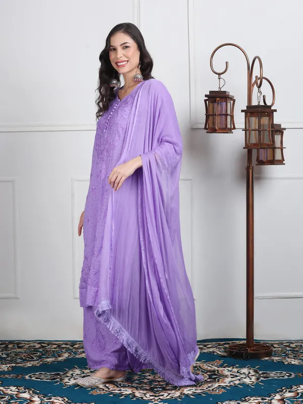 Lavender_Dobby_Cotton_Chikankari_Kurti_Palazzo_Set_with_Chiffon_Lace_Border_Dupatta