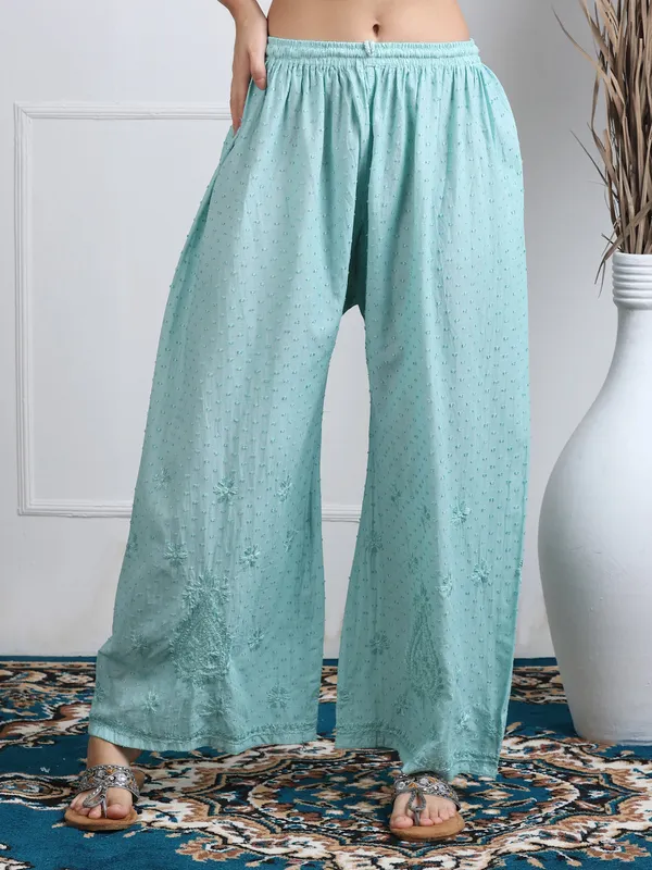 Mint_Green_Dobby_Cotton_Chikankari_Kurti_Palazzo_Set_with_Chiffon_Lace_Border_Dupatta