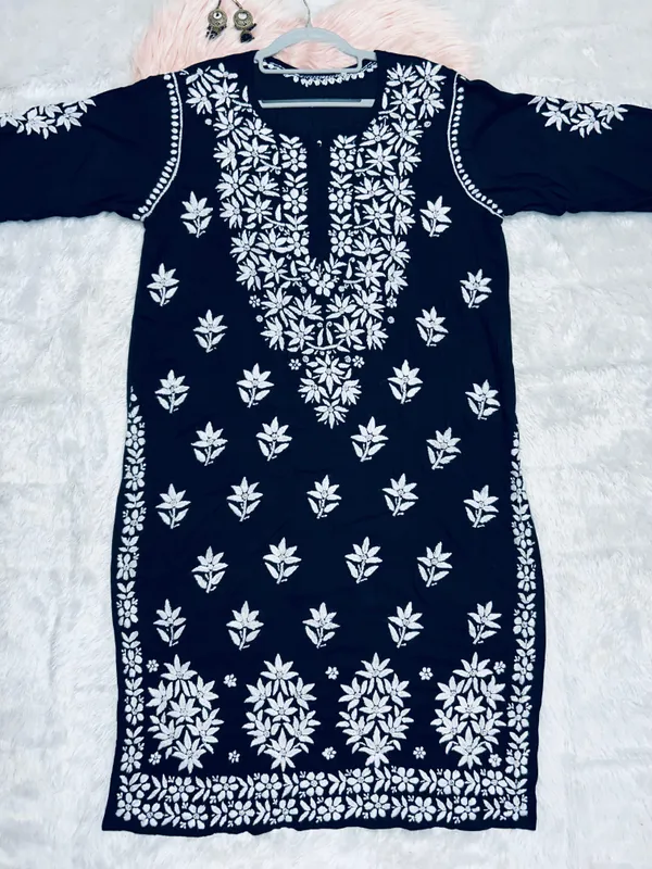 Modal_Lucknowi_Chikankari_Hand_Embroided_Kurti_With_Plazzo_For_Women