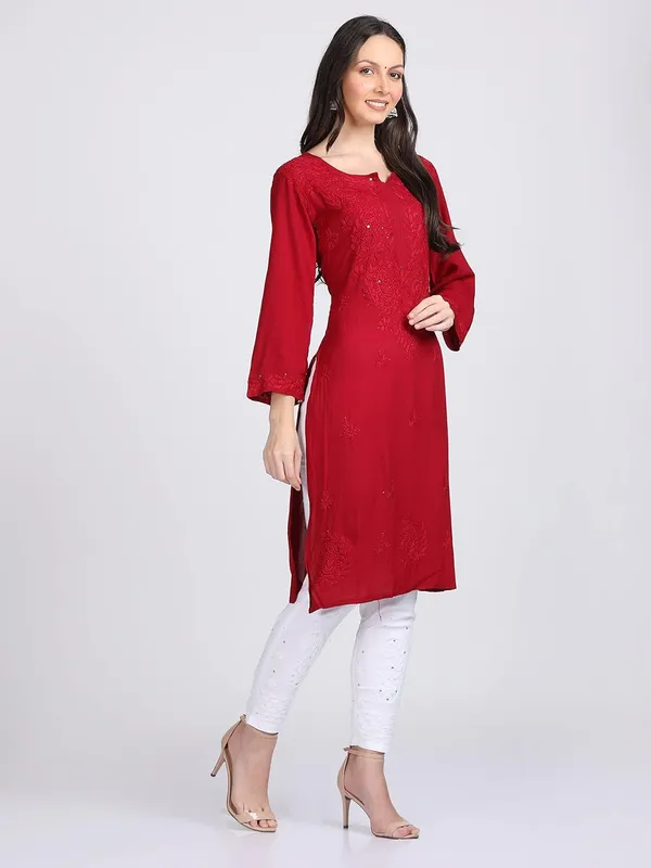 Nazakat_Rayon_Chikankari_Kurti_with_Dyed_Mukaish_Work