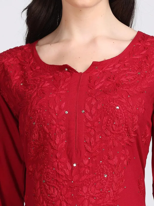 Nazakat_Rayon_Chikankari_Kurti_with_Dyed_Mukaish_Work