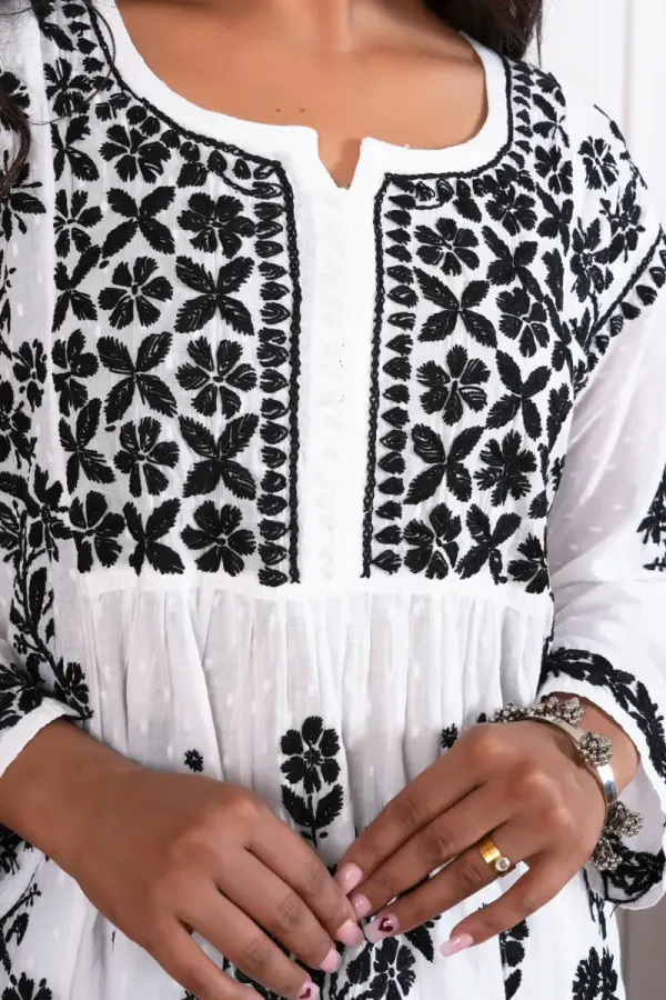 Zara_Cotton_Nayera-Cut_Lucknowi_Chikankari_Kurti_–_Black_on_White