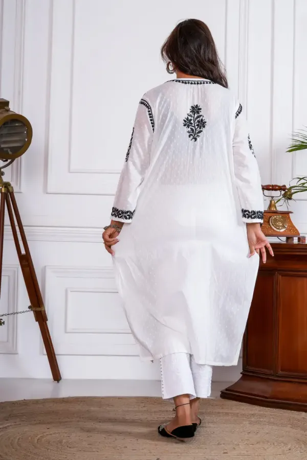 Zara_Cotton_Nayera-Cut_Lucknowi_Chikankari_Kurti_–_Black_on_White