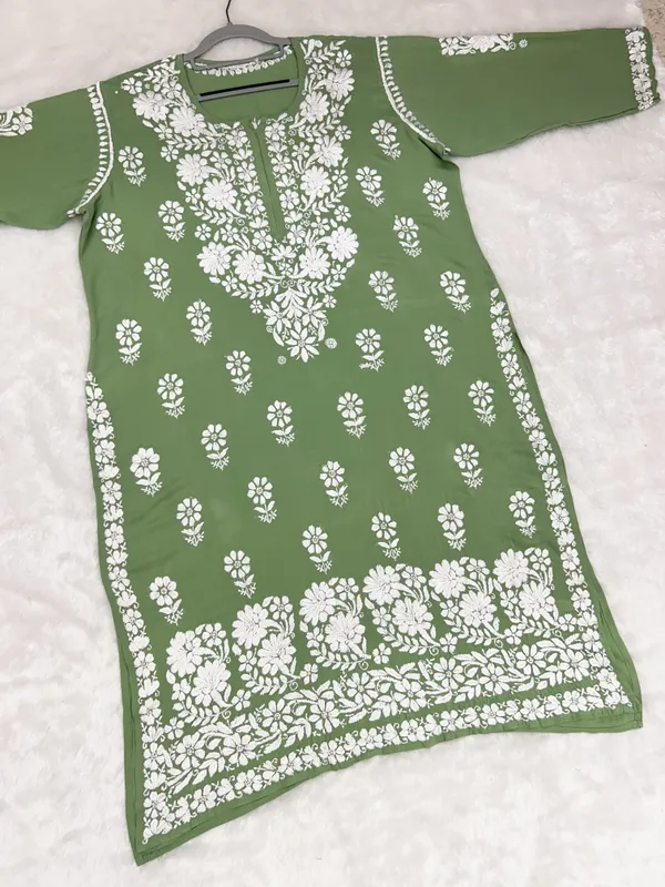 Premium_Modal_Lucknowi_Chikankari_Kurti