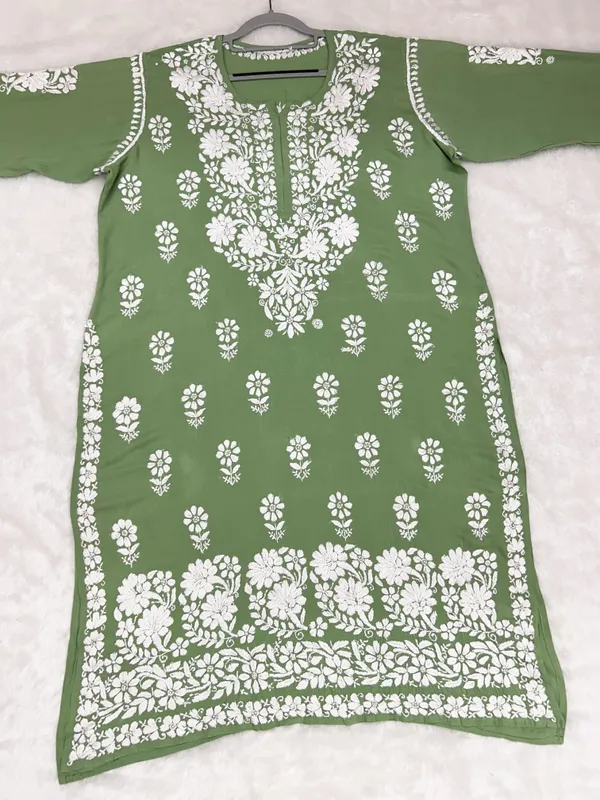 Premium_Modal_Lucknowi_Chikankari_Kurti
