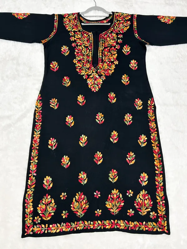Premium_Rayon_Multicolor_Thread_Chikankari_Kurti_Palazzo_Set_