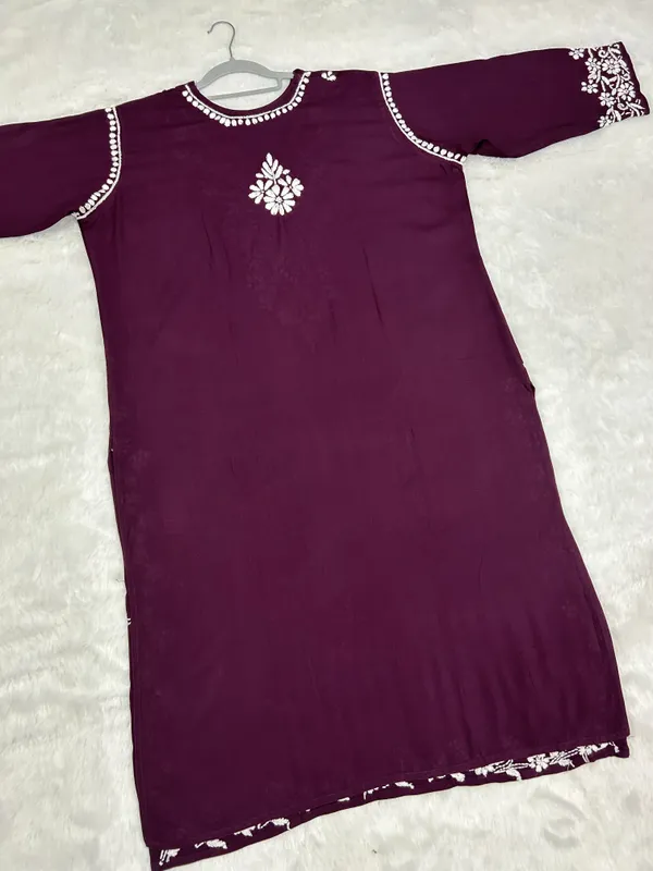 Rayon_Chikankari_Kurti_with_Stylish_V-Neck_|_Hand_Embroidered_Lucknowi_Kurta