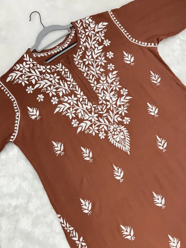Rayon_Ghaspatti_Chikankari_Plus_Size_Kurti_for_Women