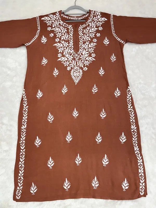 Rayon_Ghaspatti_Chikankari_Plus_Size_Kurti_for_Women