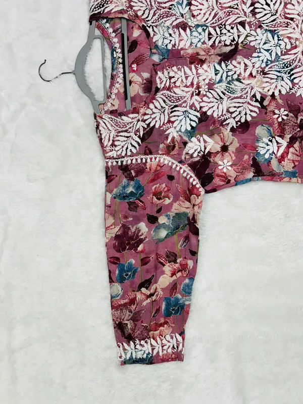 Rose_Pink_Premium_Mul_Cotton_Printed_Straight_Kurti