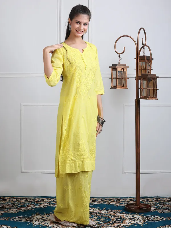 Yellow_Dobby_Cotton_Chikankari_Kurti_Palazzo_Set_with_Chiffon_Lace_Border_Dupatta