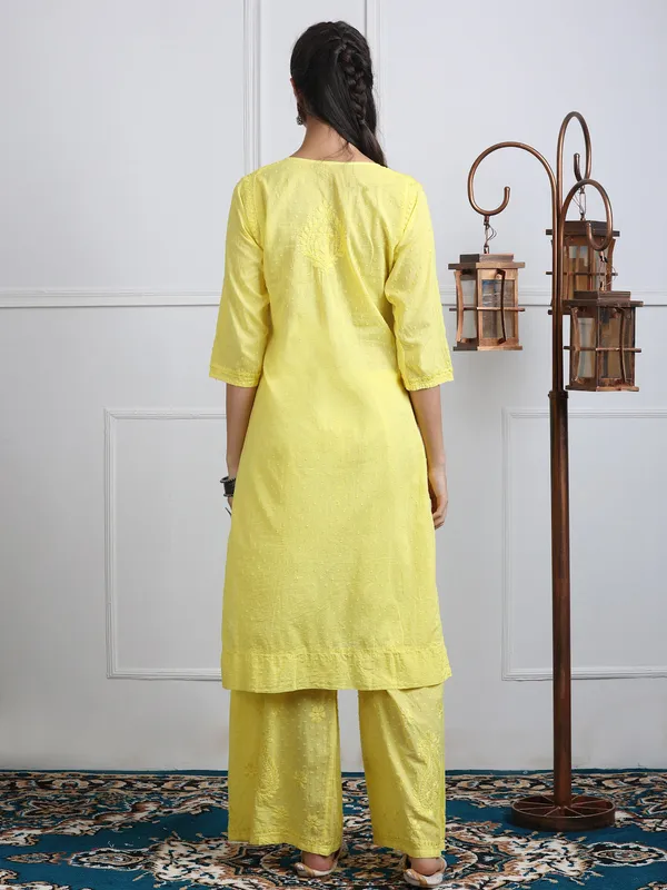 Yellow_Dobby_Cotton_Chikankari_Kurti_Palazzo_Set_with_Chiffon_Lace_Border_Dupatta