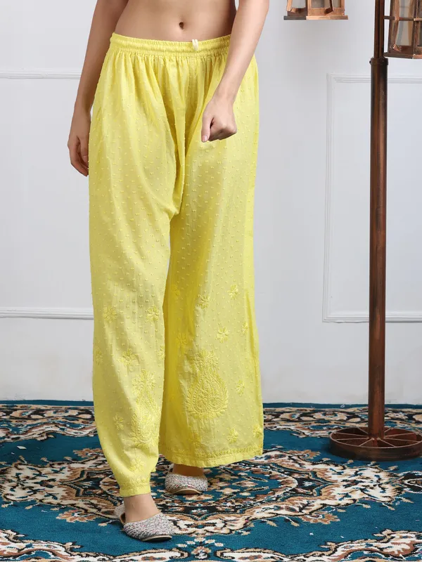 Yellow_Dobby_Cotton_Chikankari_Kurti_Palazzo_Set_with_Chiffon_Lace_Border_Dupatta