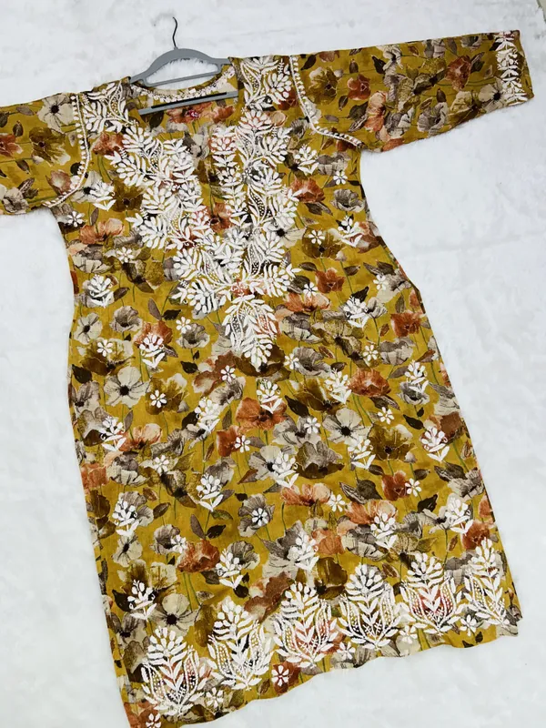 Yellow_Premium_Mul_Cotton_Printed_Straight_Kurti