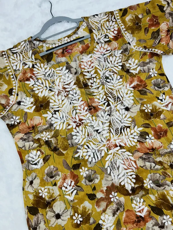 Yellow_Premium_Mul_Cotton_Printed_Straight_Kurti
