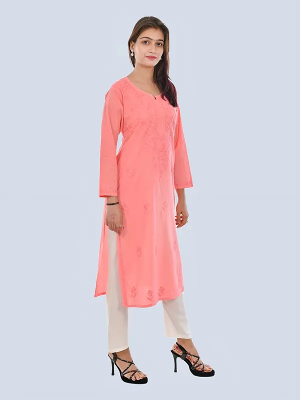 Classic_Cotton_Chikankari_Kurti_–_Light,_Elegant_&_Timeless