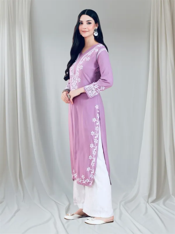 Rayon_Chikankari_Kurti_with_Stylish_V-Neck_|_Hand_Embroidered_Lucknowi_Kurta