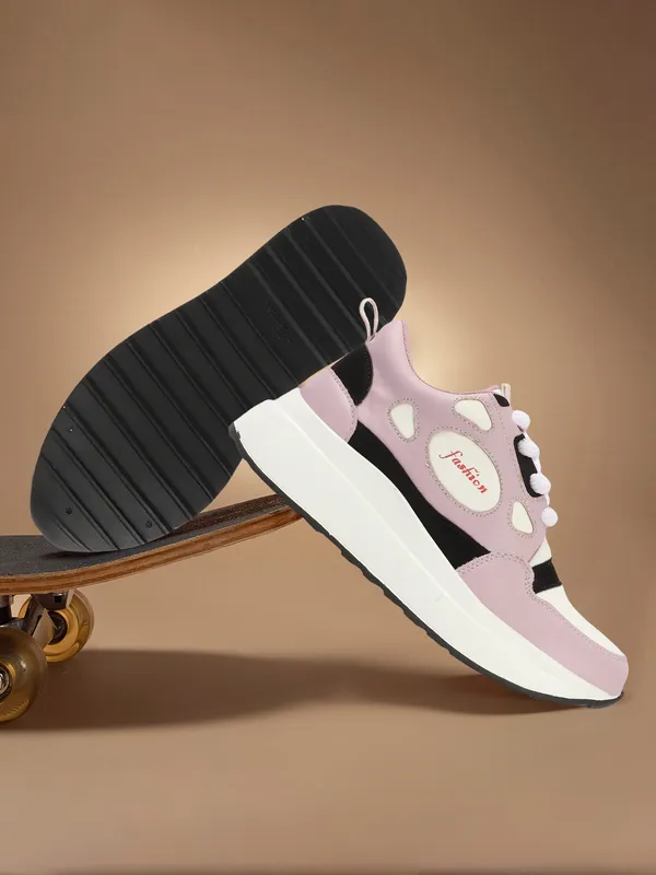 Women_Sport_Shoe