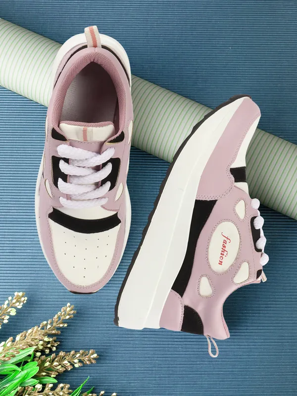 Women_Sport_Shoe
