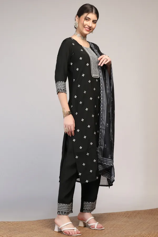 Black_Silk_Blend_Ankle_Length_Kurta_Pant_Suit_Set