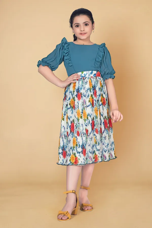 Teal_Blue_Georgette_Top_With_Accordion_Pleated_Skirt_Clothing_Set_For_Girls
