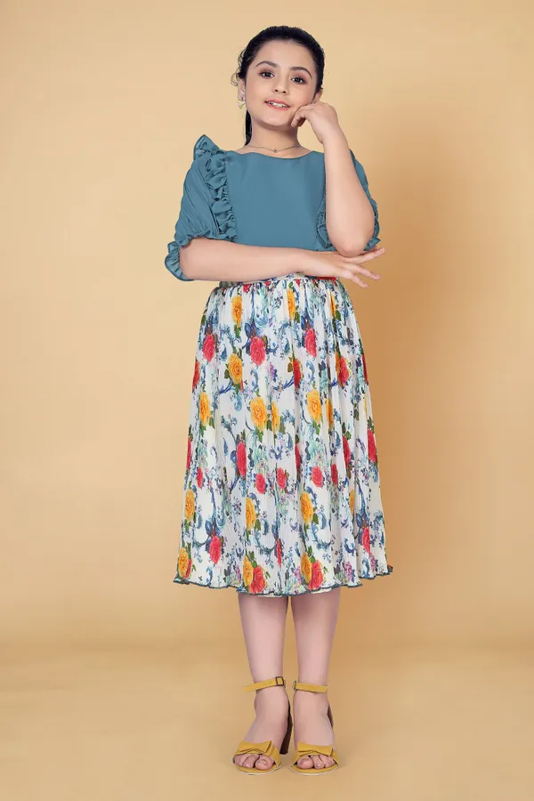 Teal_Blue_Georgette_Top_With_Accordion_Pleated_Skirt_Clothing_Set_For_Girls