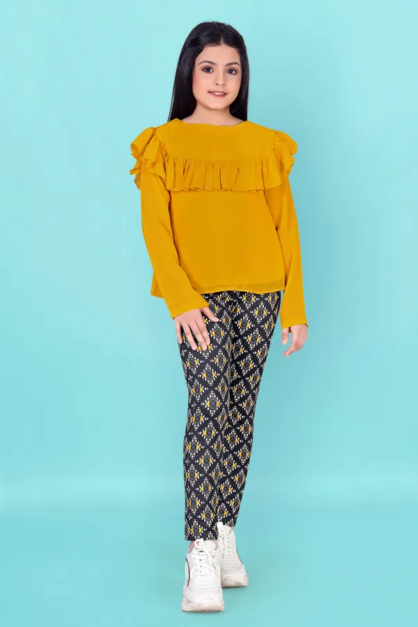 Yellow_Georgette_Top_With_Geometric_Printed_Jaggings_Apparel_Combo_Set_For_Girls