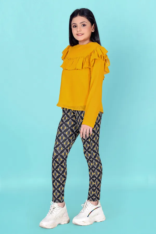 Yellow_Georgette_Top_With_Geometric_Printed_Jaggings_Apparel_Combo_Set_For_Girls