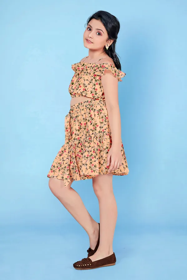 Georgette_Top_With_Ruffle_Short_Clothing_Set_For_Girls