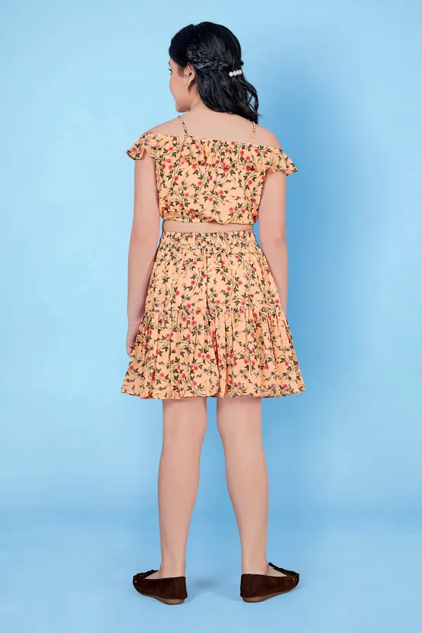 Georgette_Top_With_Ruffle_Short_Clothing_Set_For_Girls