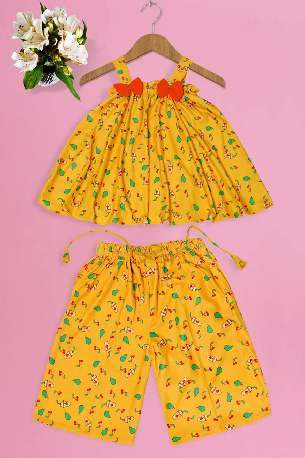 Yellow_Cotton_Lycra_Blend_Top_With_Short_Pant_For_Girls