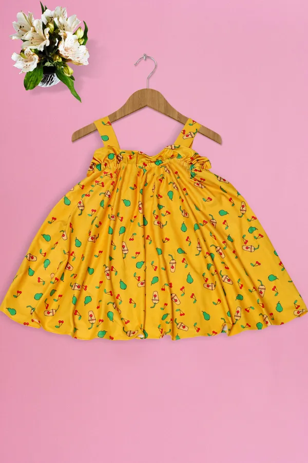 Yellow_Cotton_Lycra_Blend_Top_With_Short_Pant_For_Girls