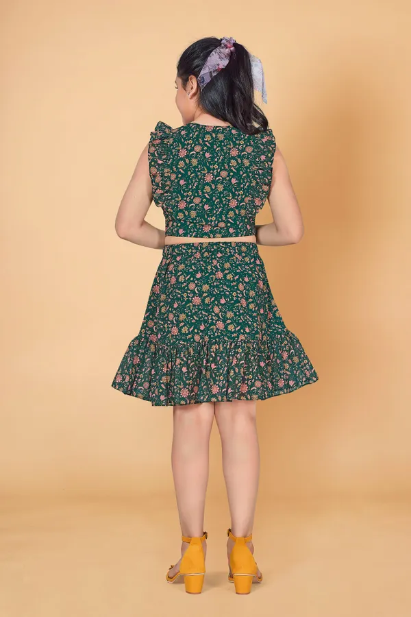 Dark_Green_Pinafore_Georgette_Top_With_Asymmetric_Skirt_Clothing_Set_For_Girls