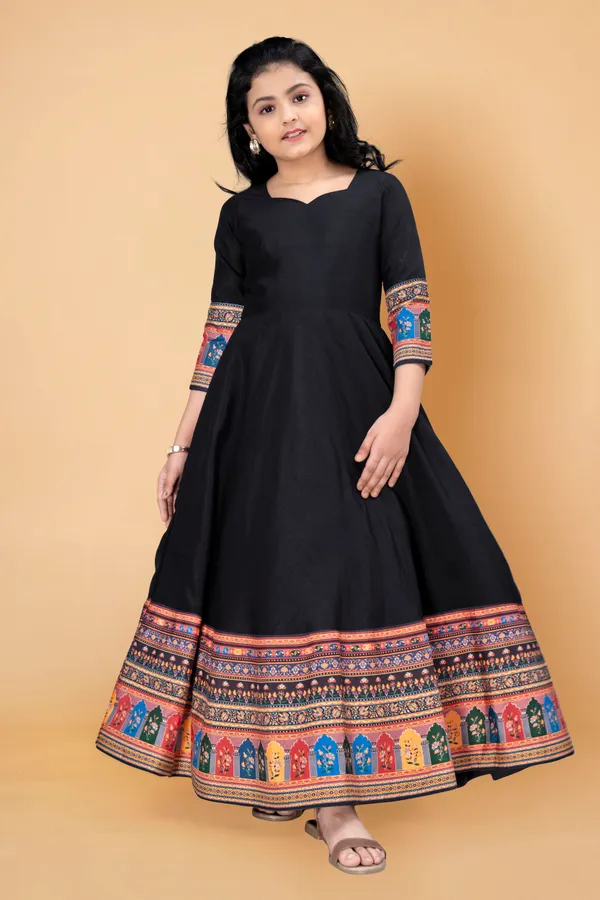 Black_Crepe_Silk_Maxi_Length_Digital_Printed_Dress_For_Girls