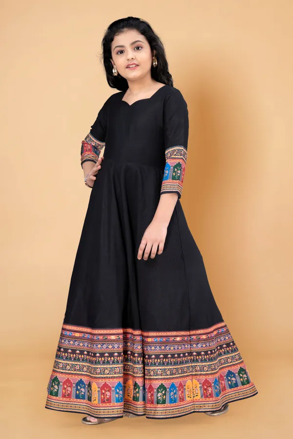 Black_Crepe_Silk_Maxi_Length_Digital_Printed_Dress_For_Girls