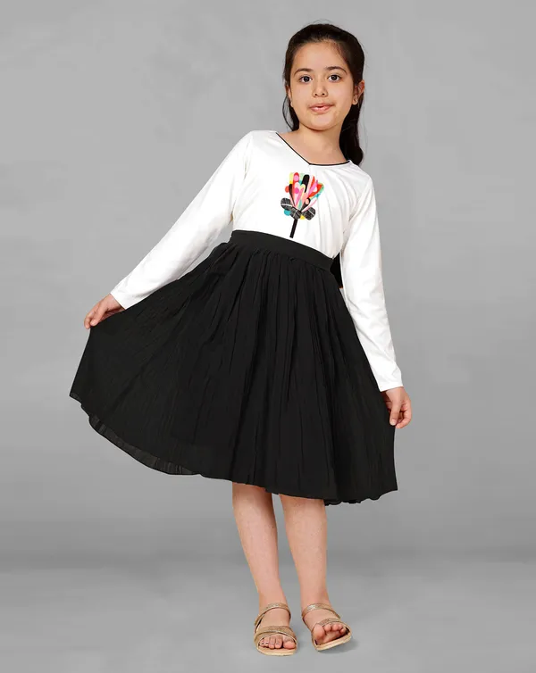 Black_Knee_Length_Crinkle_Dress_For_Girls