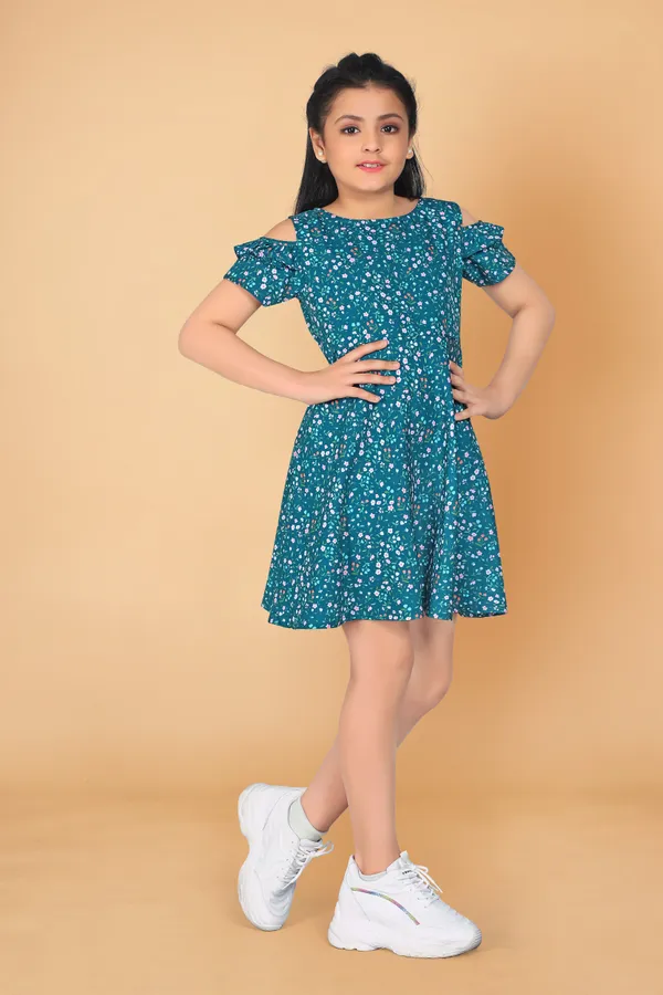 Teal_Blue_Poly_Rayon_Knee_Length_Fit_And_Flared_Dresses_For_Girls