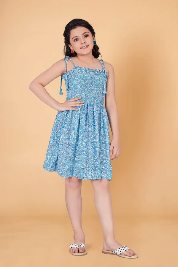 Sky_Blue_Georgette_Above_Knee_Length_Smoke_Pattern_Dresses_For_Girls