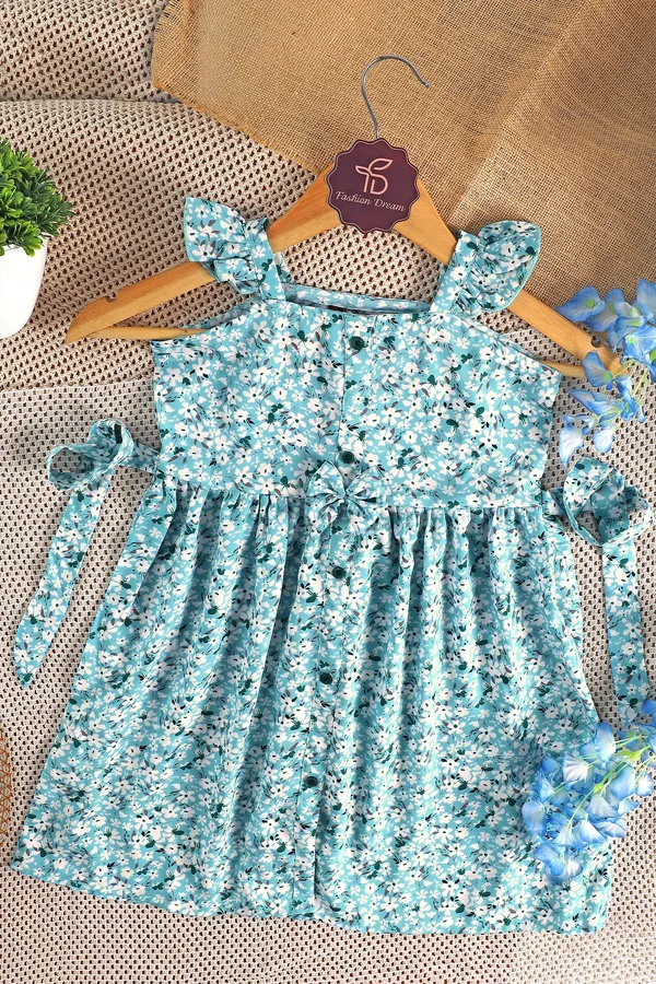Blue_Fit_And_Flared_Floral_Printed_Above_Knee_Length_Dress_For_Girls