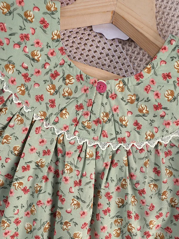 Pista_Shift_Floral_Printed_Above_Knee_Length_Dress_For_Girls