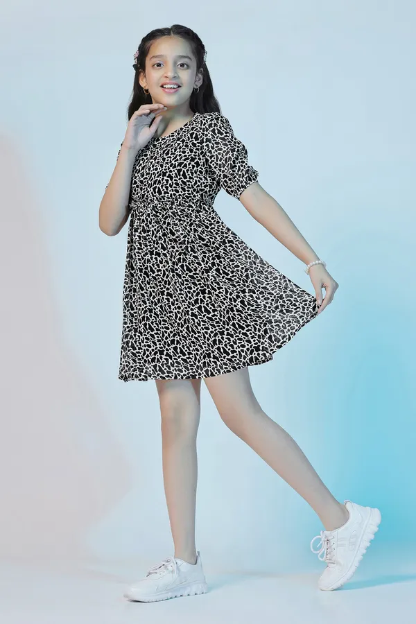 Black_Georgette_Animal_Printed_Above_Knee_Length_Dress_For_Girls