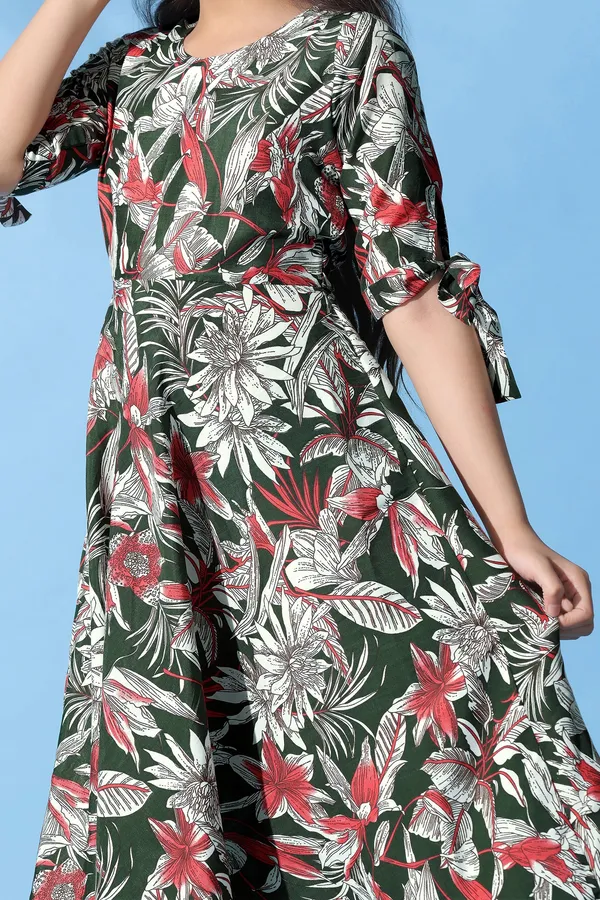 Green_Muslin_Floral_Printed_Calf_Length_Dress_For_Girls