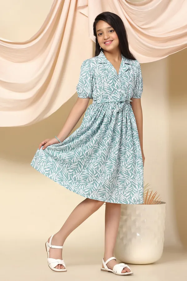 Sea_Green_Bsy_Leaf_Printed_Fit_And_Flare_Knee_Length_Dress_For_Girls